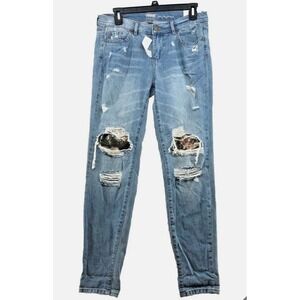 Soho‎ New York Company Curvy Boyfriend Jeans Distressed Light Wash Size 4